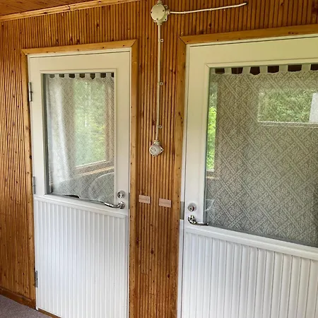 Huoneisto Palkinen I - Idyllic In Peaceful Area, Wifi & Free Parking Rovaniemi