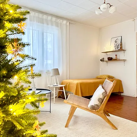Palkinen I - Idyllic In Peaceful Area, Wifi & Free Parking Rovaniemi